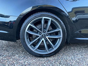 Audi A4 Avant thumbnail