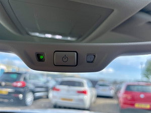 Audi Q3 thumbnail