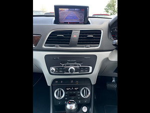 Audi Q3 thumbnail