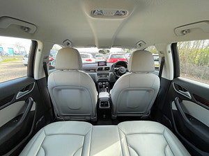 Audi Q3 thumbnail