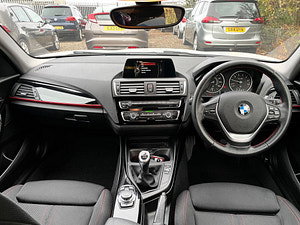 BMW 1 Series thumbnail