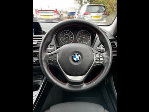 BMW 1 Series thumbnail