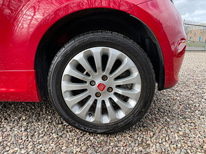 Fiat 500 thumbnail