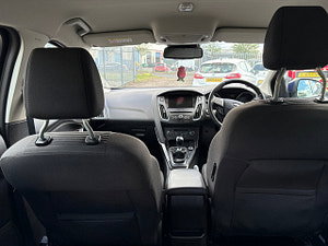 Ford Focus thumbnail