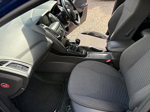 Ford Focus thumbnail