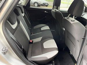 Ford Focus thumbnail