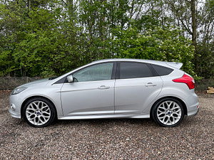 Ford Focus thumbnail