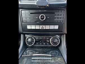 Mercedes-Benz CLS thumbnail