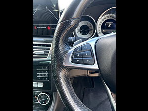 Mercedes-Benz CLS thumbnail