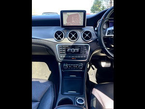 Mercedes-Benz GLA thumbnail
