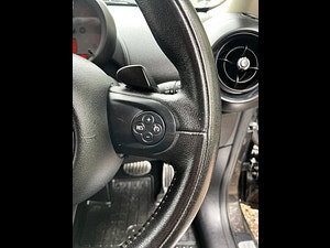 MINI Countryman thumbnail