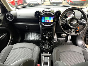 MINI Countryman thumbnail