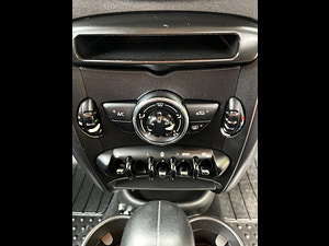 MINI Countryman thumbnail