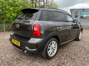 MINI Countryman thumbnail