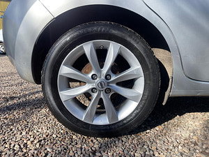 Nissan Note thumbnail