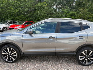 Nissan Qashqai thumbnail