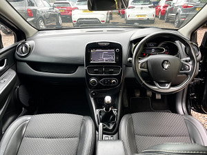 Renault Clio thumbnail