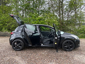 Renault Clio thumbnail