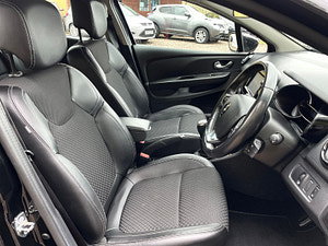 Renault Clio thumbnail