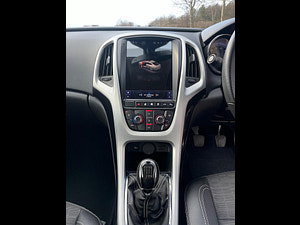 Vauxhall Astra GTC thumbnail