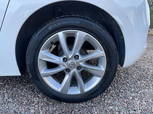Vauxhall Corsa thumbnail