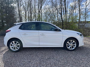 Vauxhall Corsa thumbnail