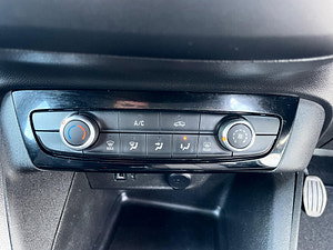Vauxhall Corsa thumbnail