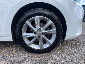 Vauxhall Corsa thumbnail