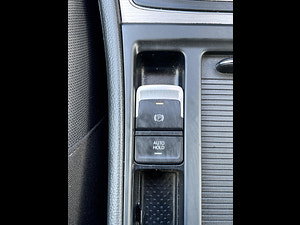 Volkswagen Golf thumbnail
