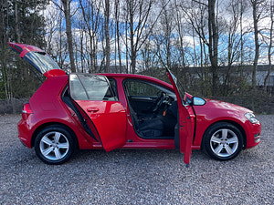 Volkswagen Golf thumbnail