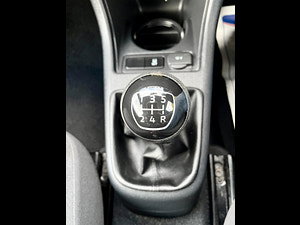 Volkswagen up! thumbnail