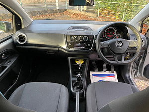Volkswagen up! thumbnail