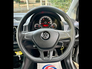 Volkswagen up! thumbnail