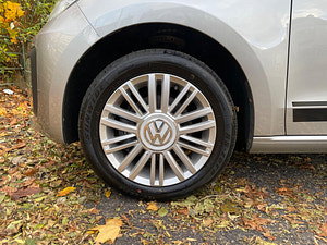 Volkswagen up! thumbnail