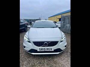 Volvo V40 thumbnail
