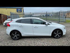 Volvo V40 thumbnail