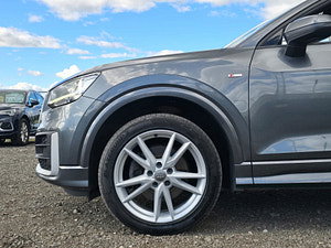 Audi Q2 thumbnail