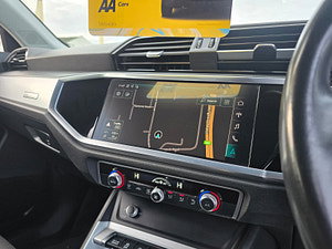 Audi Q3 thumbnail