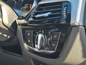 BMW 5 Series thumbnail