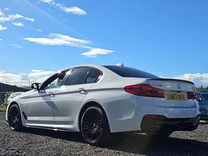BMW 5 Series thumbnail