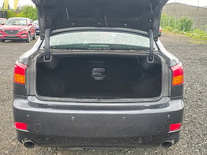 Lexus IS thumbnail