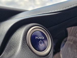 Lexus IS thumbnail