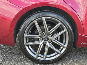 Lexus IS thumbnail