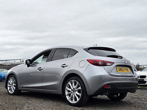 Mazda 3 thumbnail