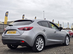 Mazda 3 thumbnail