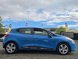 Renault Clio thumbnail