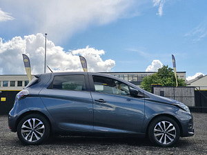 Renault Zoe thumbnail