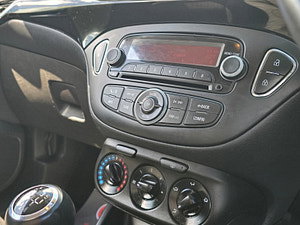 Vauxhall Corsa thumbnail