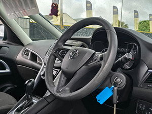 Vauxhall Zafira Tourer thumbnail