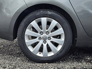 Vauxhall Zafira Tourer thumbnail